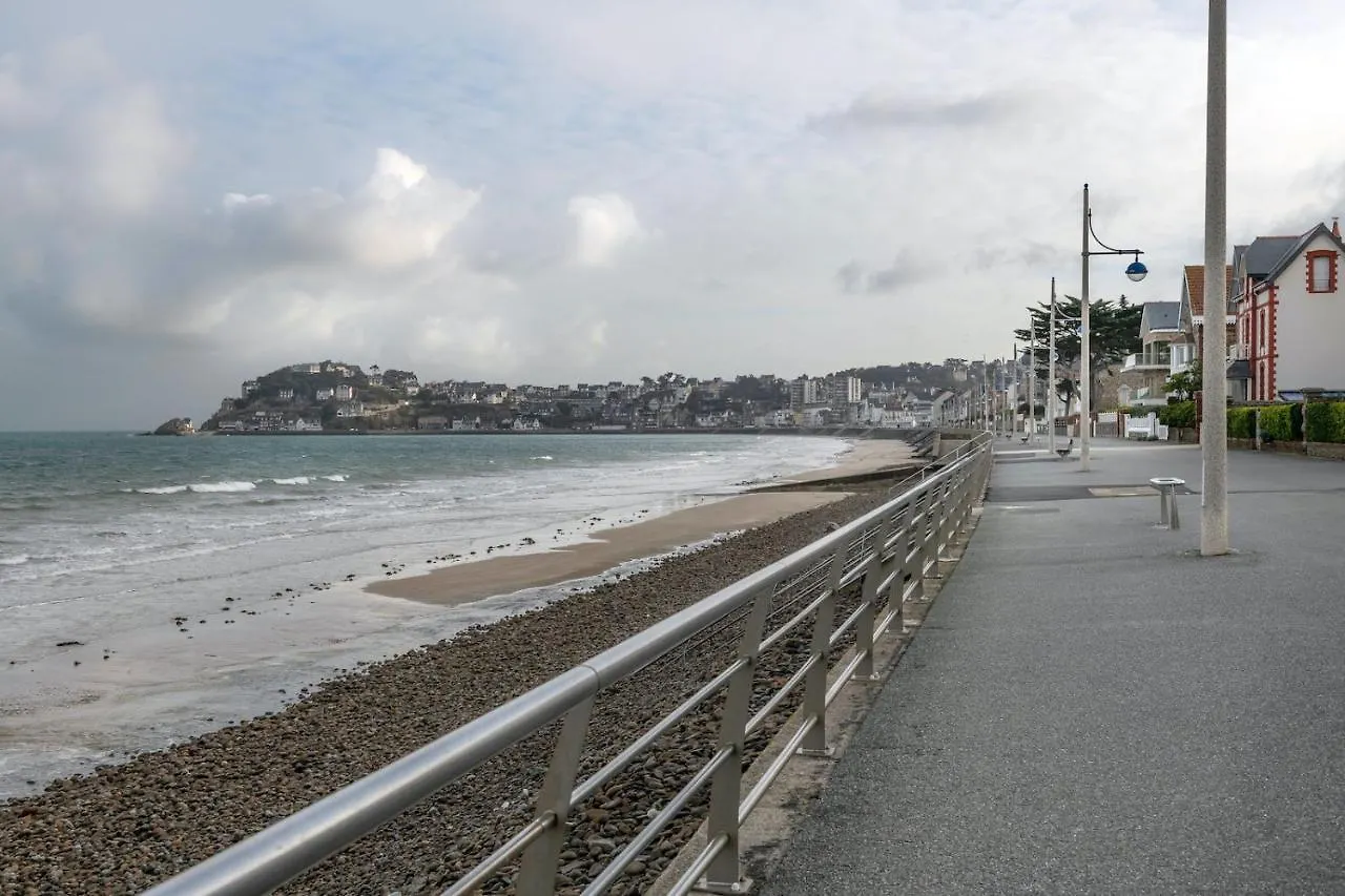 A 50M De La Plage, Bel Appartement Pour 4 Pleneuf-Val-Andre 0*,  Francia